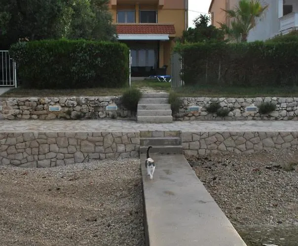 Villa Direct Seafront