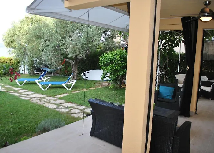 Direct Seafront Villa Bibinje