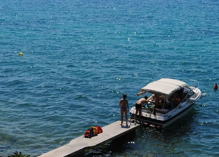 Direct Seafront Villa Bibinje