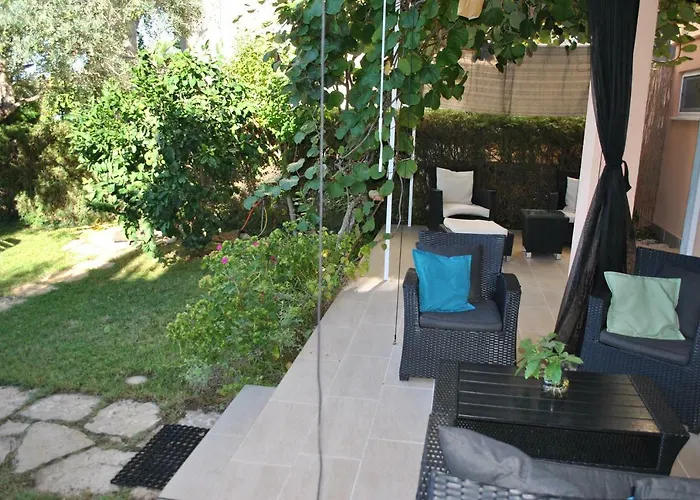 Direct Seafront Villa Bibinje