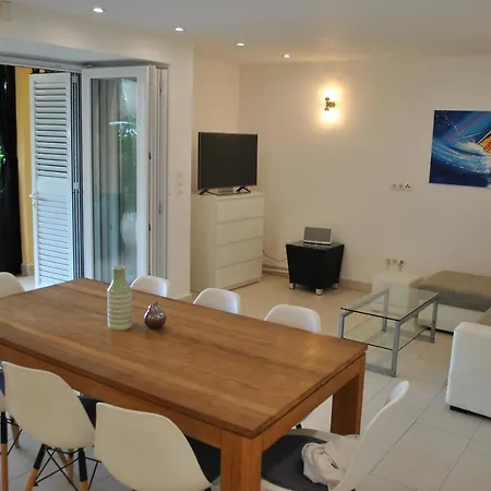 Villa Direct Seafront Bibinje