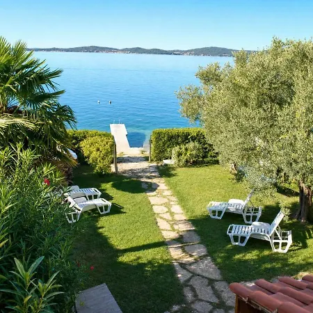Willa Direct Seafront Bibinje