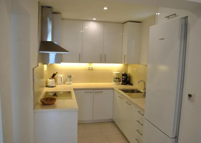 Direct Seafront Willa Bibinje